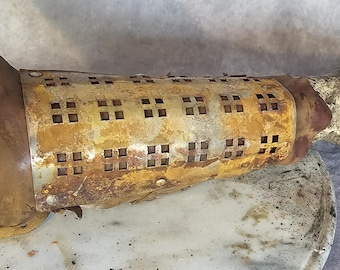 Rusted Metal Bracer - Post-Apocalyptic Leather Armor