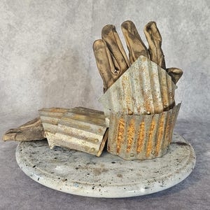 Post-apocalyptic gloves, size medium