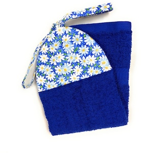 Daisy Daisies White Yellow Blue Ties On Stays Put Refrigerator Stove Oven Door Knob Spring Kitchen Hanging Hand Loop Dish Towel She Who Sews