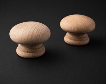 Tiradores de madera maciza de haya para armarios – Acabado sin lacar, preperforados, varios tamaños disponibles.