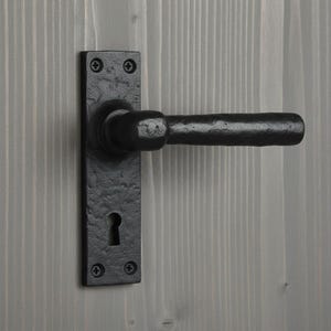 Black DUROSIL Canterbury Lever Lock - Traditional Door Handle Set