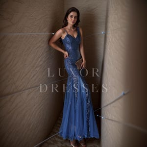 Sparkling Blue Sequin Evening Gown Deep V Neck Mermaid Dress with Waist Fishtail, Formal Wear for Prom, Weddings, and Parties