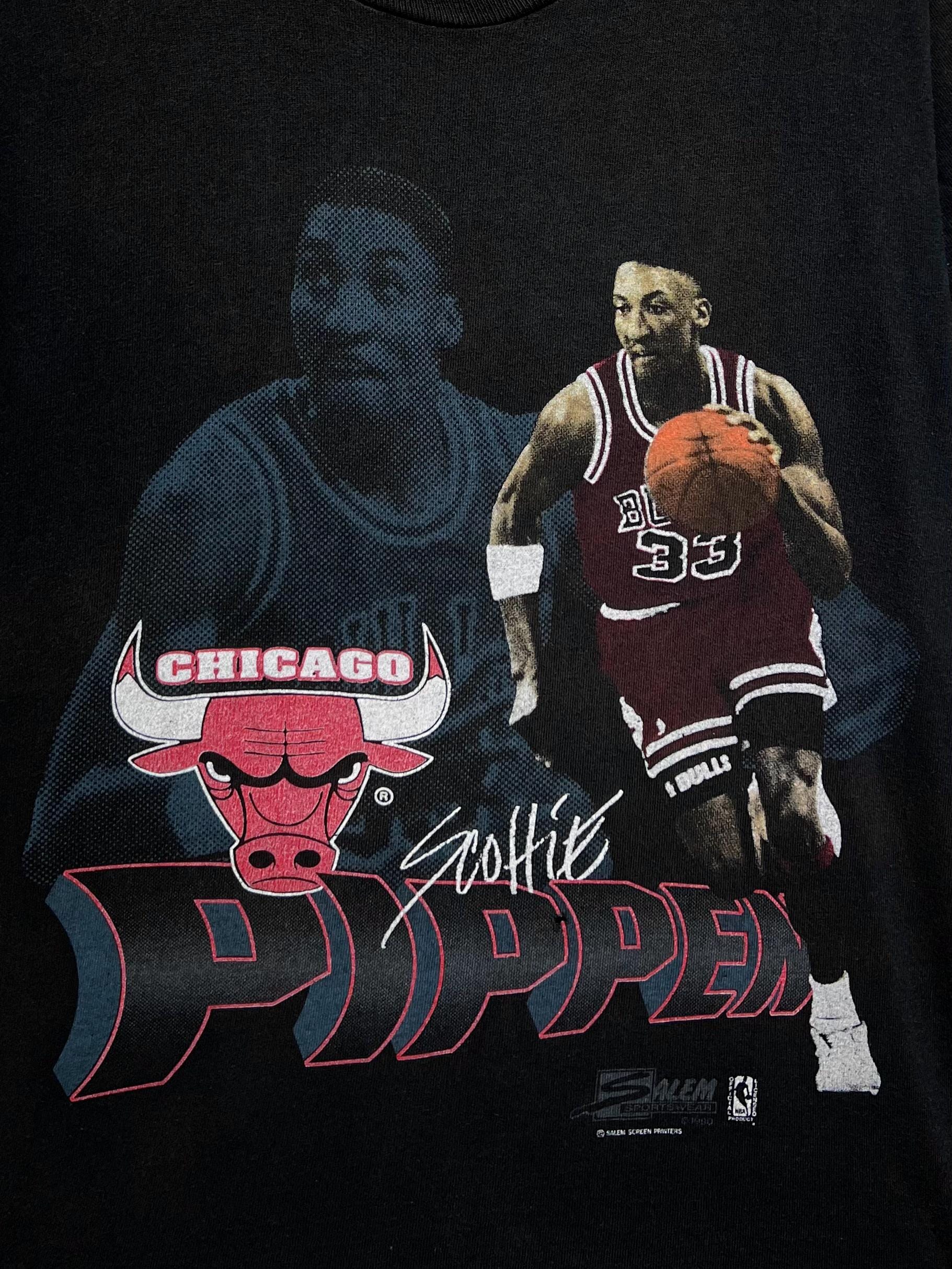 90s CHICAGO BULLS Tee SALEMボディ USA製 90s CHICAGO BULLS Tee SALEMボディ USA製