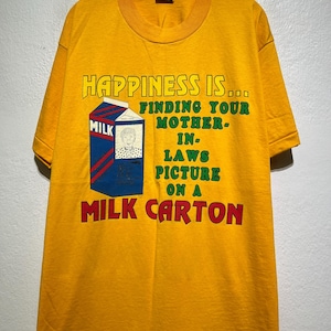 Vintage 90s Milk Carton Insult Shirt Size XL Dark Humor T-Shirt With Missing Mom Joke Offensive Graphic Rare Comedy Tee For Edgy Collectors