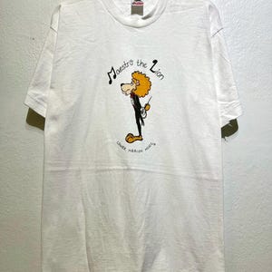 Vintage 1990s Maestro the Lion T Shirt Musician Lion Cartoon Jazz Band Character Retro Animal Music Collectible Tee Size L