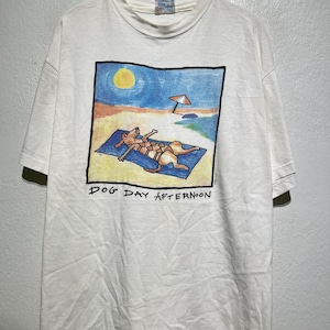 Vintage 90s Dog Day Afternoon T-Shirt Cartoon Dog Sunbathing Beach Scene Size L Vintage Funny Graphic Relax Chill Collectible