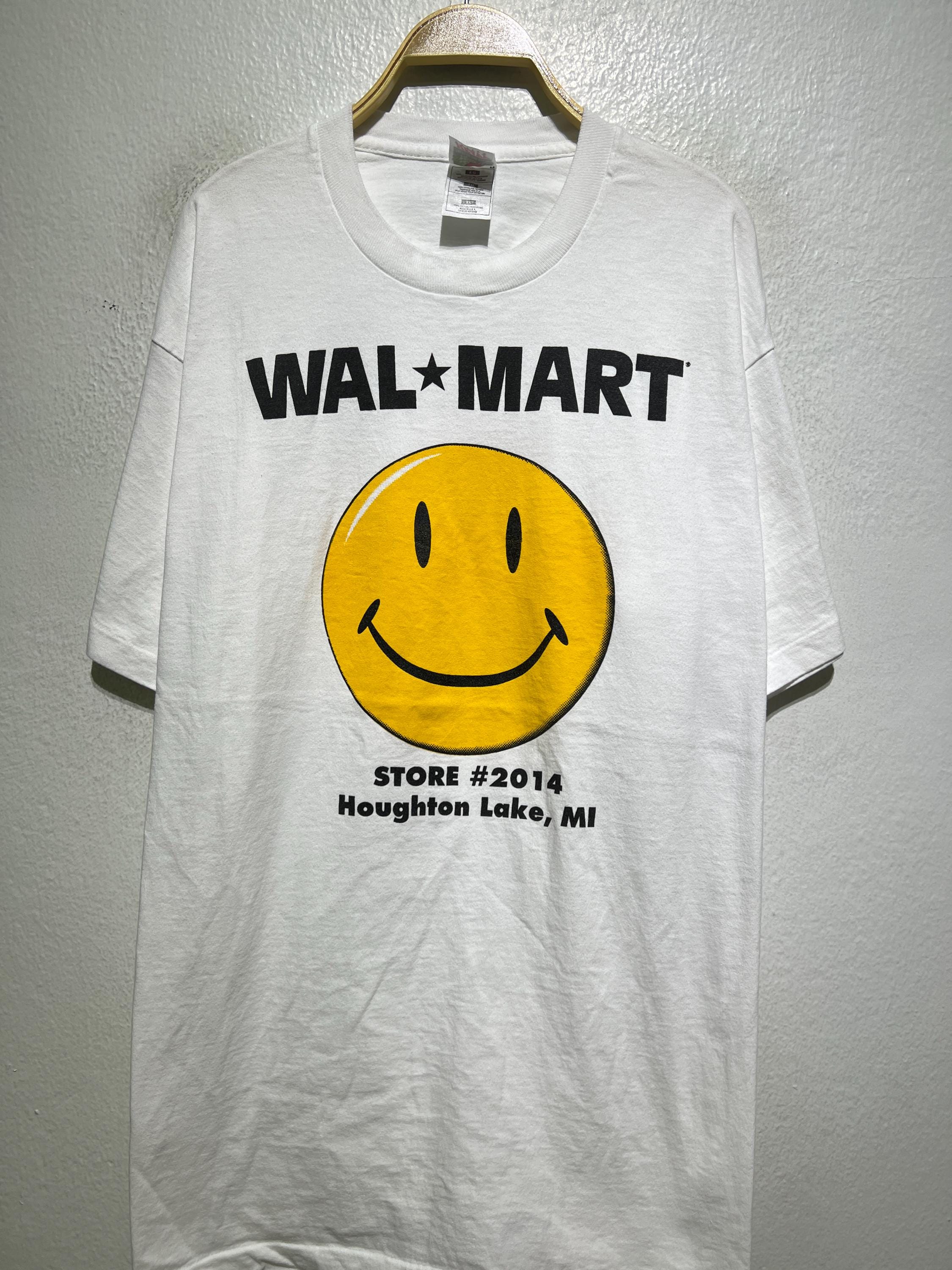 Vintage 90s Walmart Smiley Face T-shirt Size XL Store Houghton