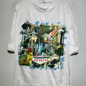 Koszulka Vintage 90s Las Vegas XL Nevada The Strip Zabytki Kolaż Pamiątka Podróż Turystyczna Kasyno Hotel Hazard Wakacje Krajobraz miejski