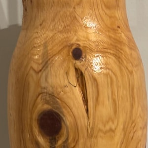 Jarrón de flores hecho a mano