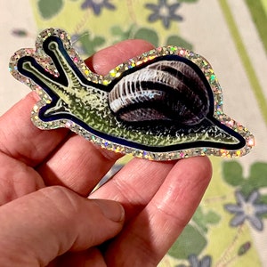 Sticker escargot scintillant (autocollant en vinyle réalisé à partir d'une illustration originale à la gouache)