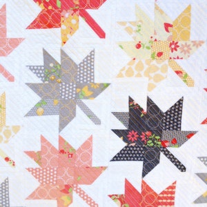 Maple Charm Mini Quilt PDF Pattern - Etsy