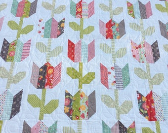 Tulip Market PAPER Quilt Pattern #119