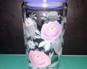 Pastel Floral Glass Cup | 16oz Clear Glass Cup with Purple Lid | Spring Flowers Drinkware | Daisy and Rose Design | Mother's Day Gift