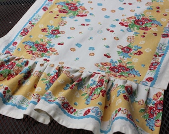 Floral Botanical Botany A209 Cotton Sateen Table Runner by Spoonflower Flower Table Runner Floral/_study/_dark by holli/_zollinger