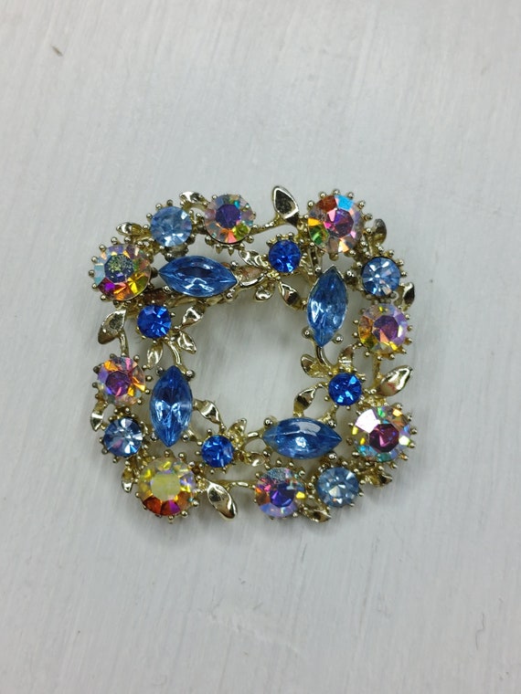 Vintage Rhinestone Brooch, Blue and AB rhinestone… - image 6