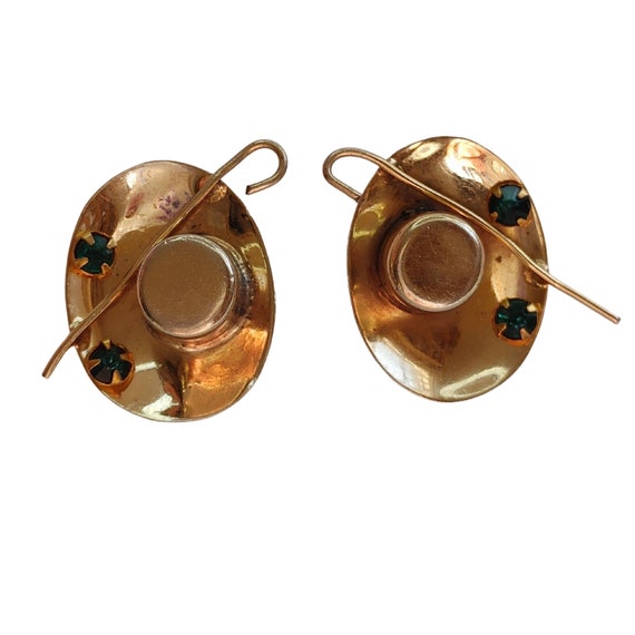 Screw top shop earrings