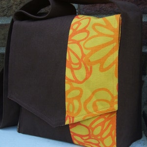 Borsa Messenger marrone e arancione