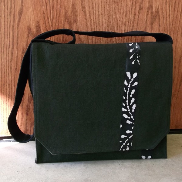 Dark Green with Stripe Messenger Bag