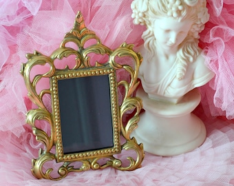 VINTAGE Brass Frame, ornate gold metal Victorian, French Rocco, Hollywood Regency style photo display