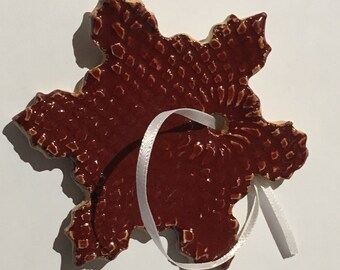 Item 339 - Snowflake Ornaments - Red/Orange