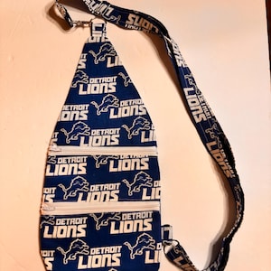 Lions Sling Crossbody bag