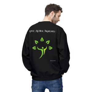Sudadera unisex de cuello redondo de felpa suave de peso medio - 80 % algodón hilado en anillo, 20 % poliéster. Corte relajado con diseño de hombros caídos. imagen 5