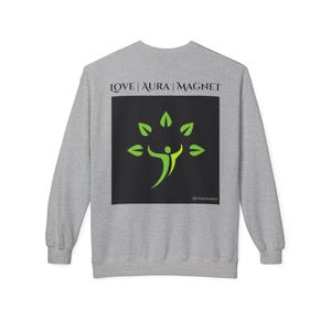 Sudadera unisex de cuello redondo de felpa suave de peso medio - 80 % algodón hilado en anillo, 20 % poliéster. Corte relajado con diseño de hombros caídos. imagen 9