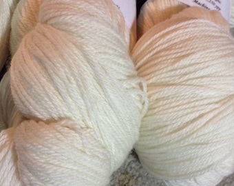 SW Merino Lace Weight Sock Yarn - Natural White - 100g Skein