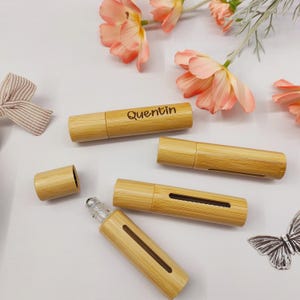 Botella de madera de bambú personalizada para aceites esenciales, regalo para dama de honor, regalo de boda, botella portátil de viaje, botella de madera de bambú personalizada para aceites esenciales naturales.