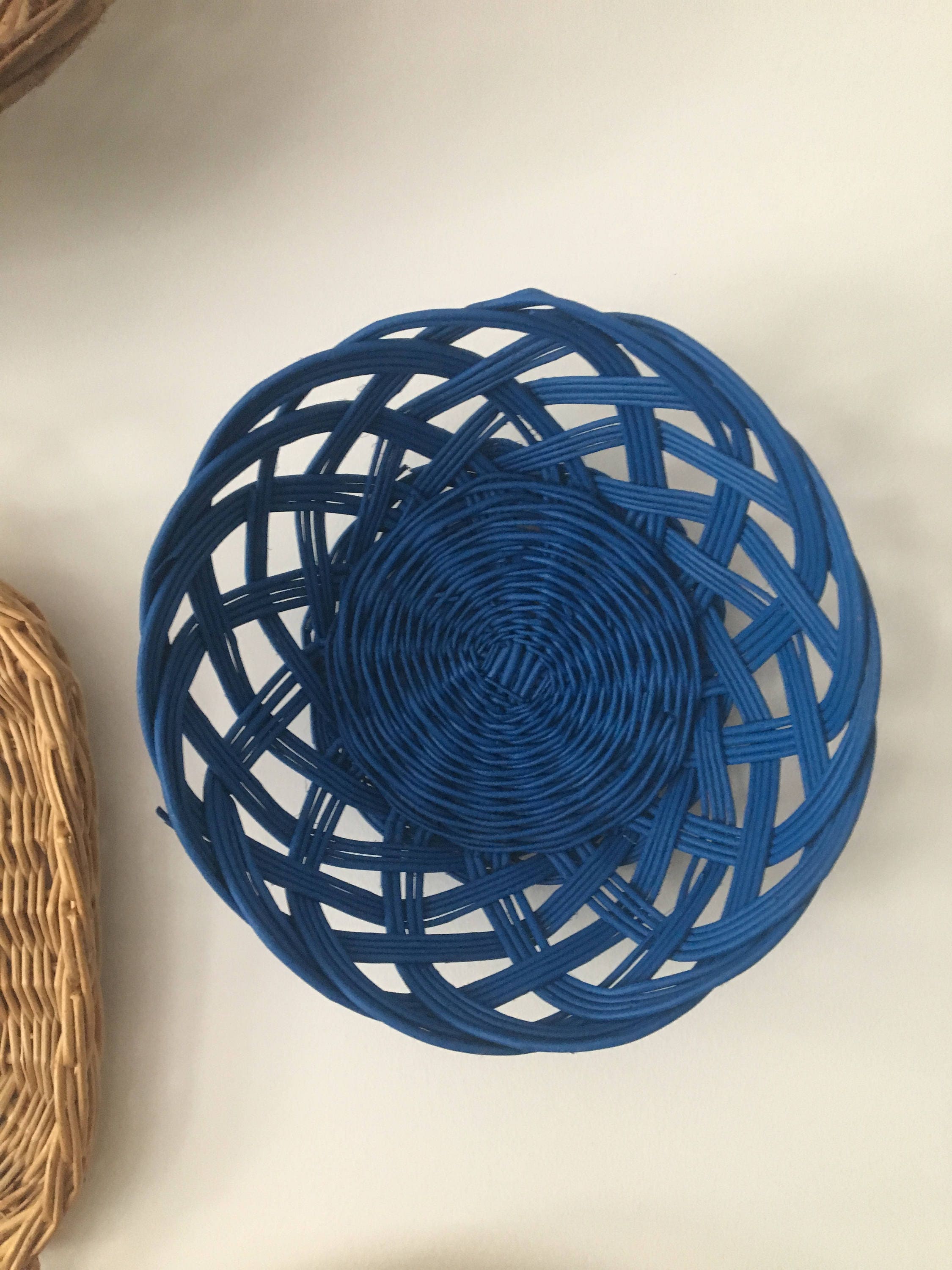 Vintage Set of 5 rattan baskets straw / wall baskets / Bohemian Decor