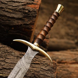 Viking Sword, Damascus Sword, Handmade Medieval Sword,  Roman Sword, Custom Sword with Leather Sheath, Groomsmen Gift, Wedding gift, Long Sword, Master Sword, Buster Sword, Costume Weapon, Wooden Sword, Knight Sword, Custom Sword, Sword Viking
