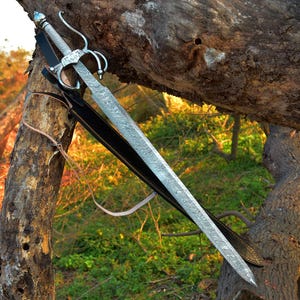 Viking Sword, Hand Forged Sword, Damascus Sword, Long Sword, Sword Real, Sword Handmade, Fantasy Sword, Sword, Wedding Gift, Groomsmen Gift, Larp Sword, Master Sword, Real Sword
Medieval Sword, Celtic Sword, Sword Blade,Handmdae Sword,Cosplay Sword