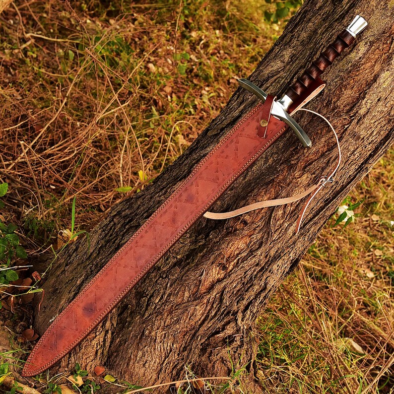 Viking Sword, Damascus Sword, Handmade Medieval Sword,  Roman Sword, Custom Sword with Leather Sheath, Groomsmen Gift, Wedding gift, Long Sword, Master Sword, Buster Sword, Costume Weapon, Wooden Sword, Knight Sword, Custom Sword, Sword Viking