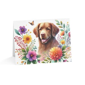 Juego de 10 tarjetas de felicitación con diseño floral personalizado de Chesapeake Bay Retriever: ideal para amantes de las mascotas, ocasiones especiales, deseos de cumpleaños y agradecimientos.