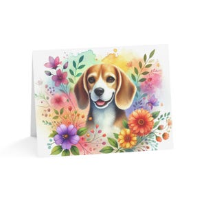 Juego de 10 tarjetas de felicitación con diseño de perro Beagle con flores personalizadas: divertidas y únicas, ideales para amantes de las mascotas, ocasiones especiales, deseos de cumpleaños y agradecimientos.
