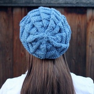 Strukturierte Sky Blue Slouchy Beanie. Damen Wintermütze. Herbst Accessoires. Strickmütze. Slouch Beanie gestrickt. Slouchy Herbst Hut. Weihnachtsgeschenk