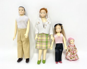 family for dollhouse