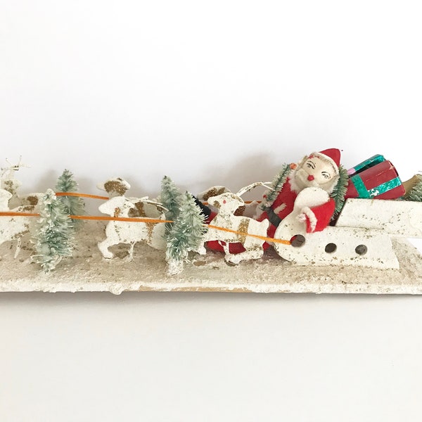 Vintage Santa Claus Sleigh and Reindeer CHRISTMAS Spun Cotton Bottle Brush