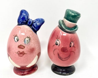 Vintage Anthropomorphic Egg Salt Pepper Shakers, Ceramic Eggheads S&P