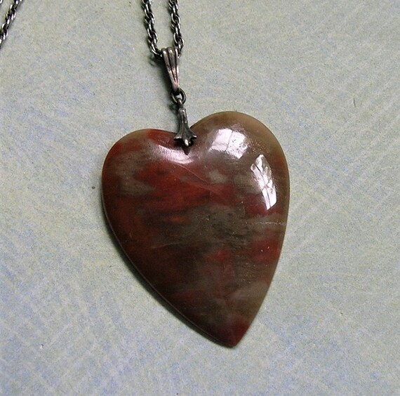 Druzy necklace Love Heart charm Druzy charm Heart pendant Red and Blue Agate Heart Crystal Necklace Heart crystal Carved crystal