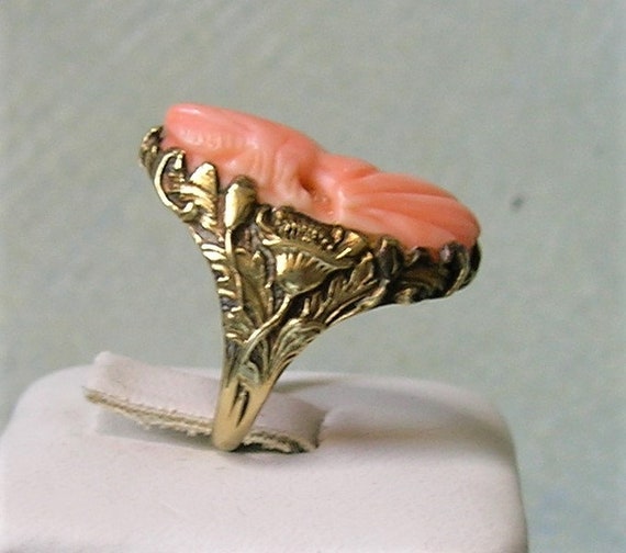 Antique Art Nouveau 14K Gold and Coral Cameo Ring… - image 8