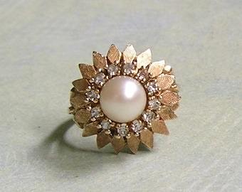 Vintage 10K Yellow Gold, Pearl and Diamond Flower Ring, 10K Gold and Pearl Flower Ring, Old Pearl Cocktail Ring, Size 5 1/8 (#4365)