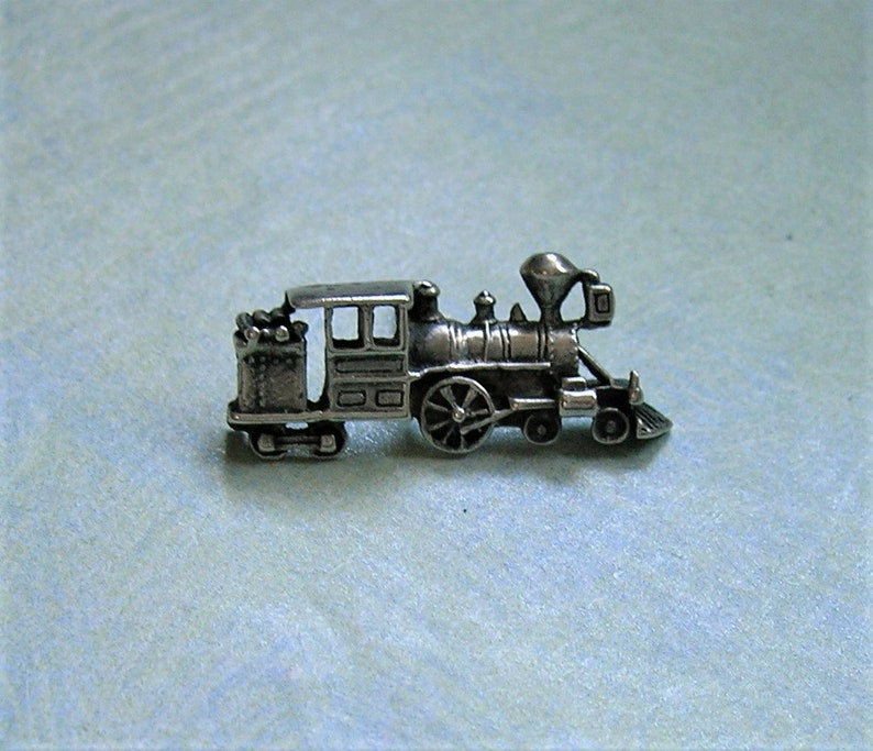 Vintage Sterling Silver Train Tie Pin, Sterling Tie Pin, Old Train Tie Tack, Unusual Tie Tack Pin 3516 image 3