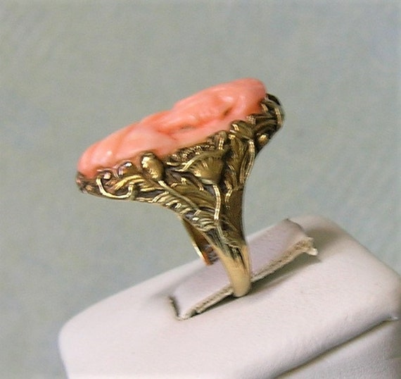 Antique Art Nouveau 14K Gold and Coral Cameo Ring… - image 9