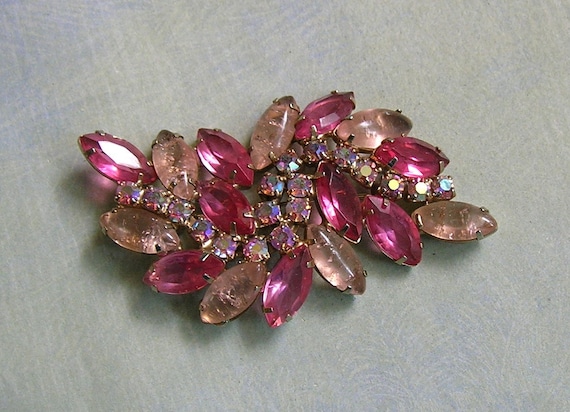 Vintage Unsigned Juliana Pink Rhinestone Brooch Pin, Juliana Rhinestone Costume Jewelry, Juliana Brooch Pin (#4346)