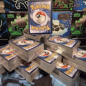 Lot 100 cartes sans doubles pokemon