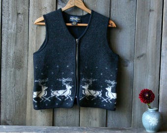 Vintage Wool Sweater Vest Deer Black and White Zips Closed From Nowvintage on Etsy