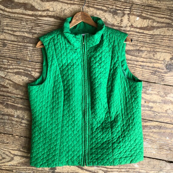 Vintage Kelly Green Quilted Vest - image 3