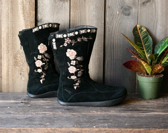 Suede Boots With Embroidered Flowers Black and Pink Earth Boots 90s