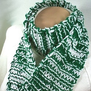 Hand Knit Scarf College Kelly Green and White - Etsy